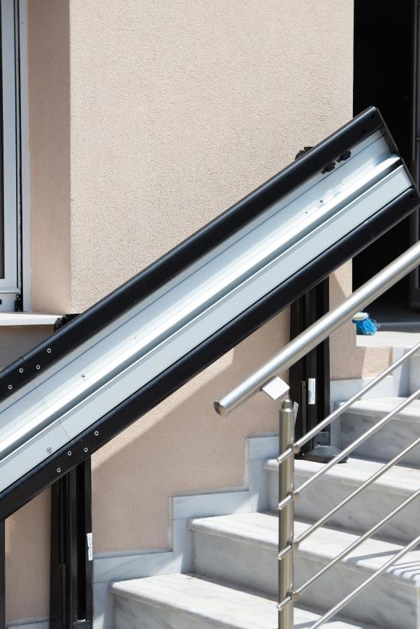 Crist Luxury Apartments Nea Poteidaia Exterior foto